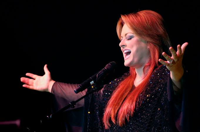 Wynonna playing live